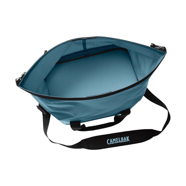 CamelBak ChillBak™ Cube 18 Soft Cooler with Fusion™ 3L Group Reservoir - Roll-Top Closure