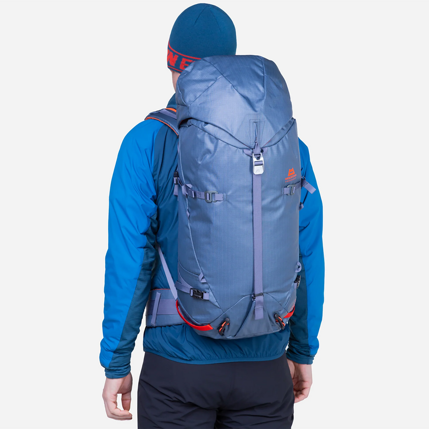 Mountain EquipmentMountain Equipment Fang 35+ BackpackOutdoor Action