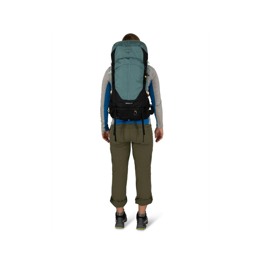 Osprey Sirrus 36 Women Backpack Outdoor Action Succulent Green - Back Fit