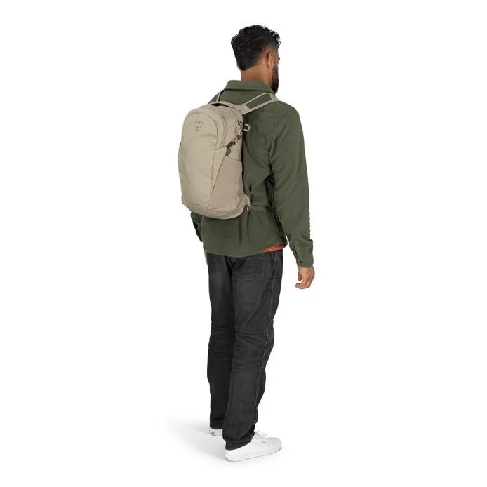 Osprey Daylite™ Backpack Tan Concreate