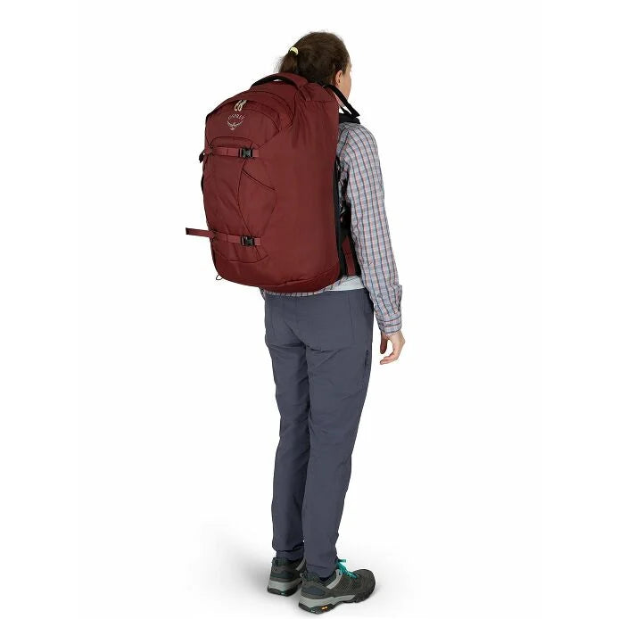 OspreyOsprey Fairview 40 Women's Travel BackpackOutdoor Action